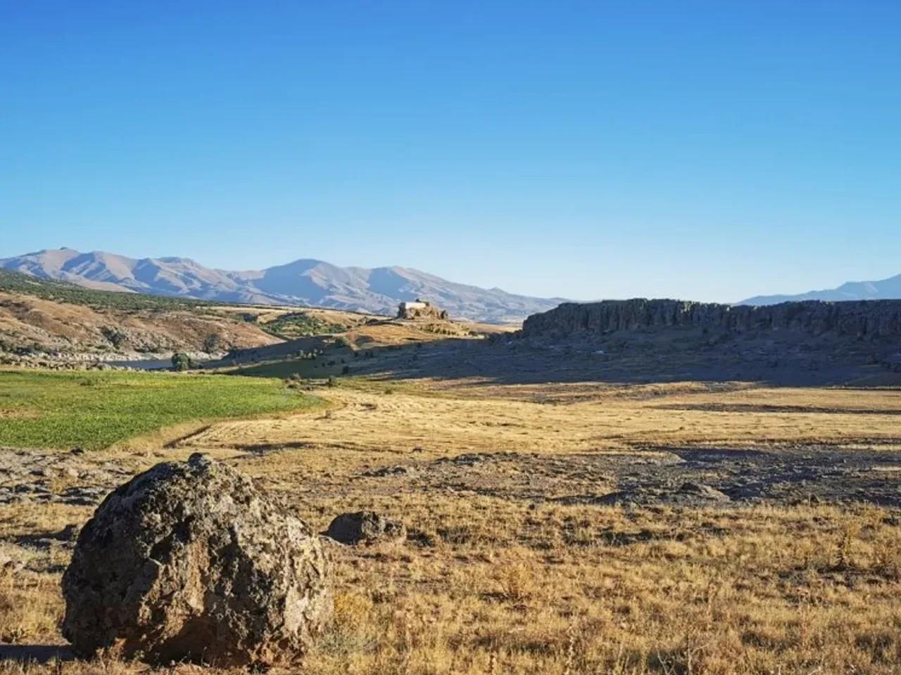 Güzelyurt,Güzelyurt Göleti Yolu - 1