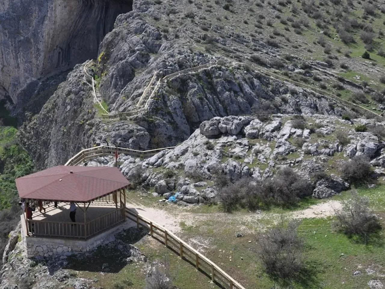 Harmankaya Kanyonu Tabiat Parkı