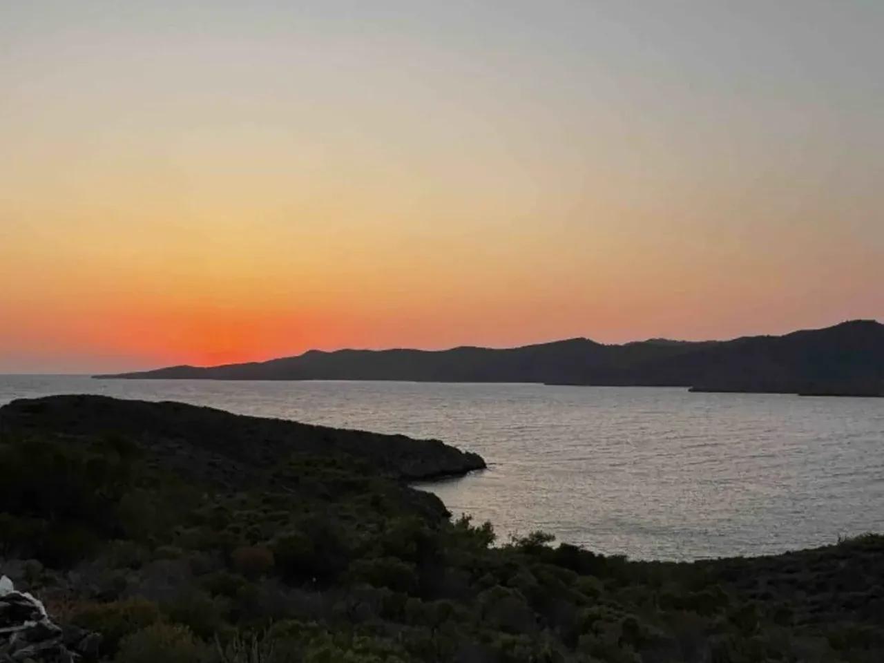 Hisarönü, - 1