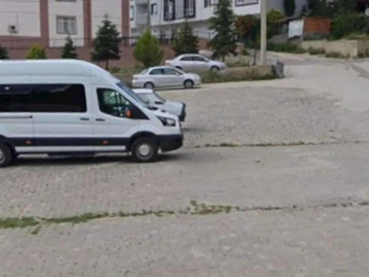 Ilgaz,44 İstanbul Caddesi - 1