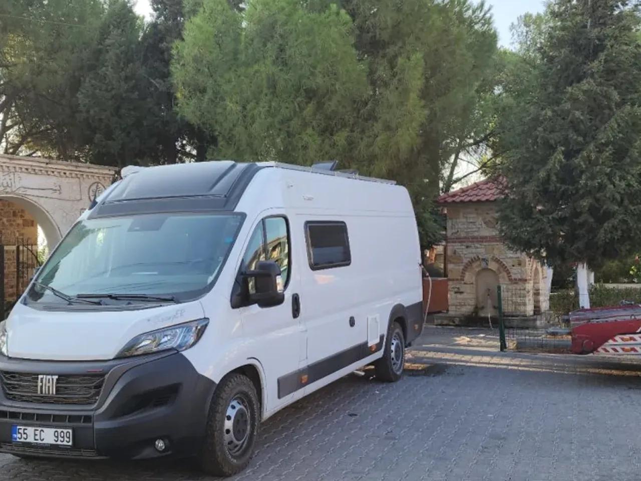 Izmir,55 Yeni Foça Caddesi - 3