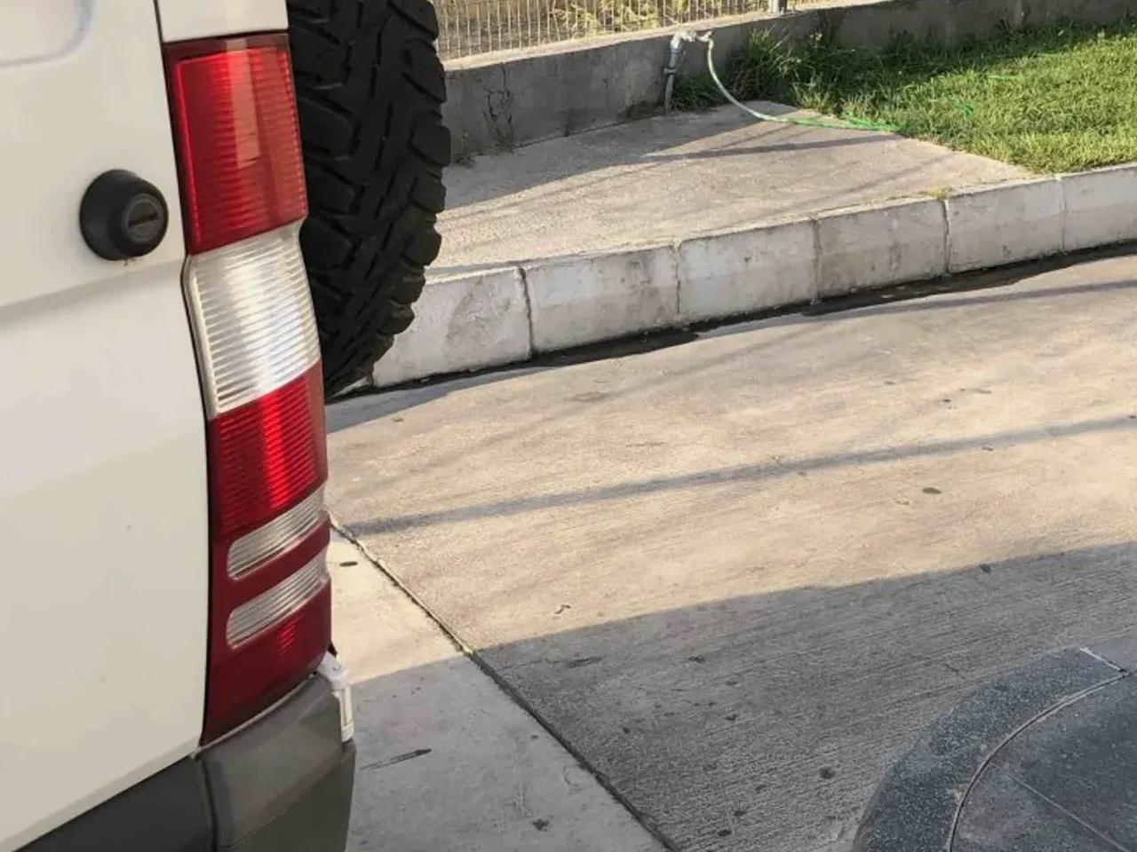 İzmir Çanakkale Yolu, Zeytindağ Mahallesi - 1