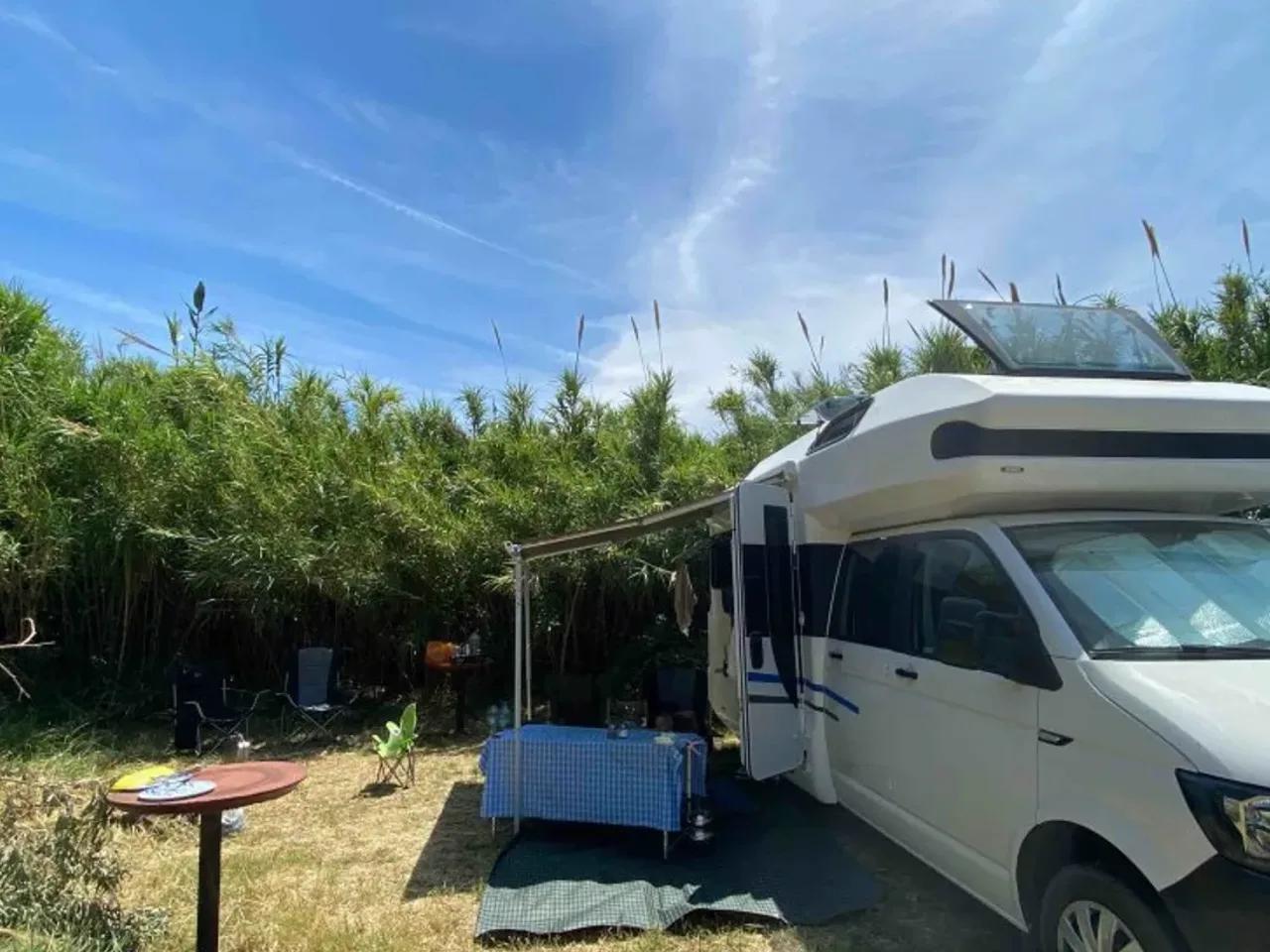 Karaburun,Küme evler No: 201 Tepeboz / Yeniliman - 1