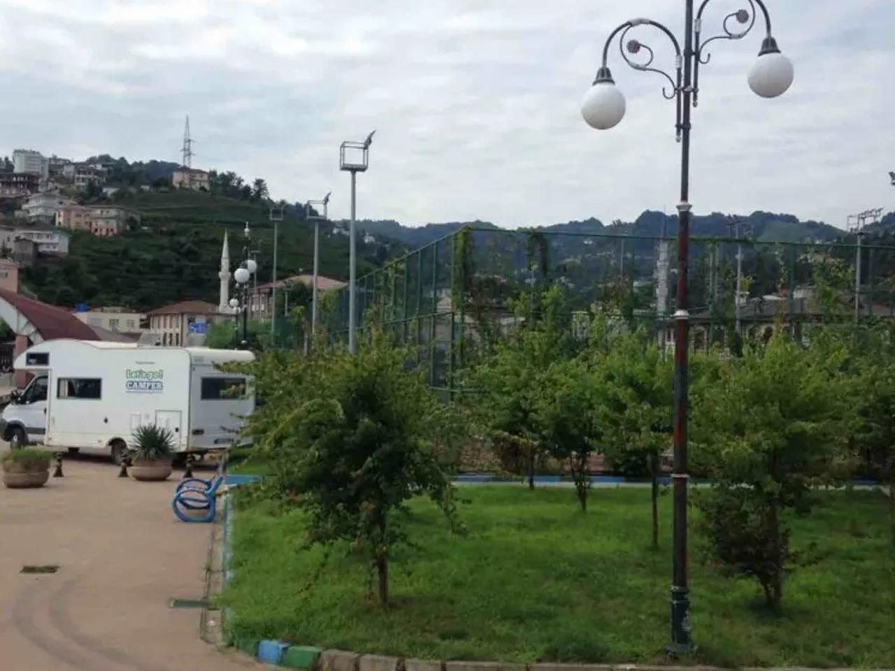 Karadeniz Sahil Yolu - 1