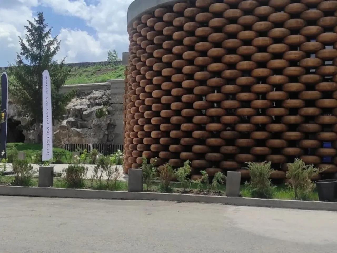 Kars Merkez,30 Resul Yıldız Caddesi - 1