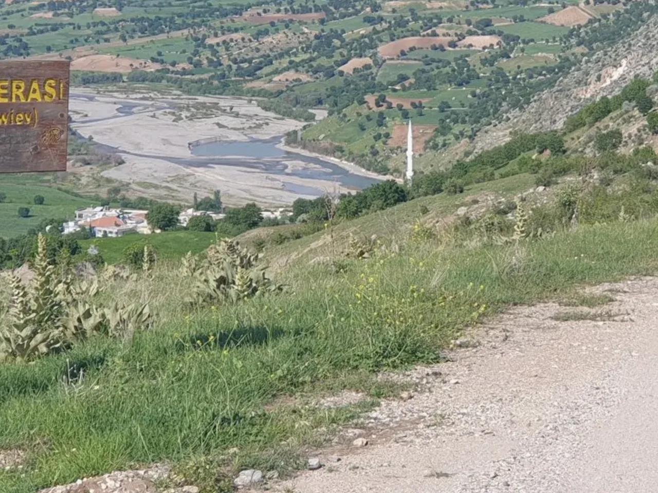 Karşıyaka, - 3