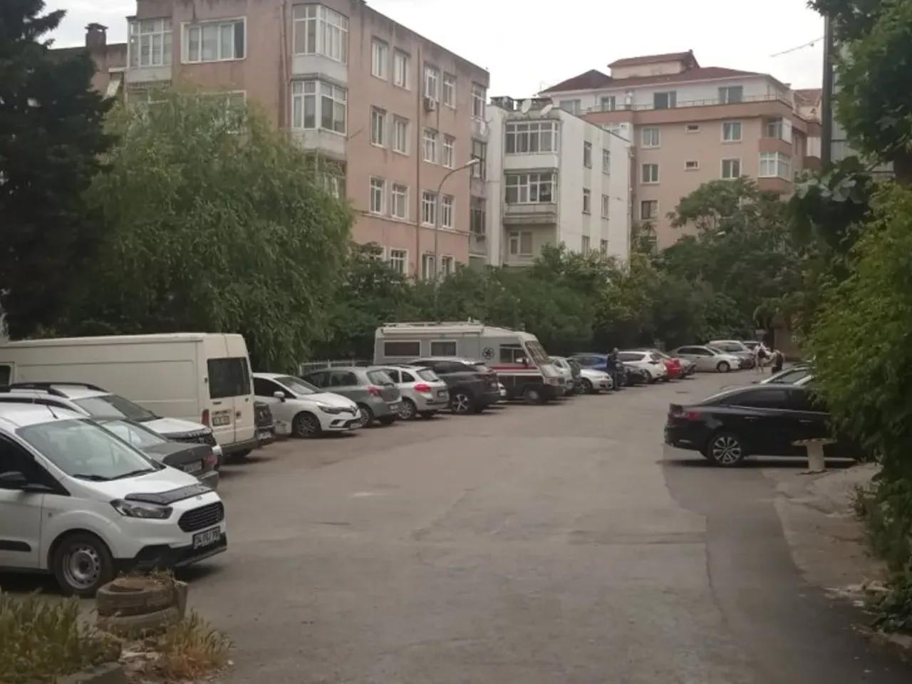 Kartal,8 Bahadır Sokak - 1
