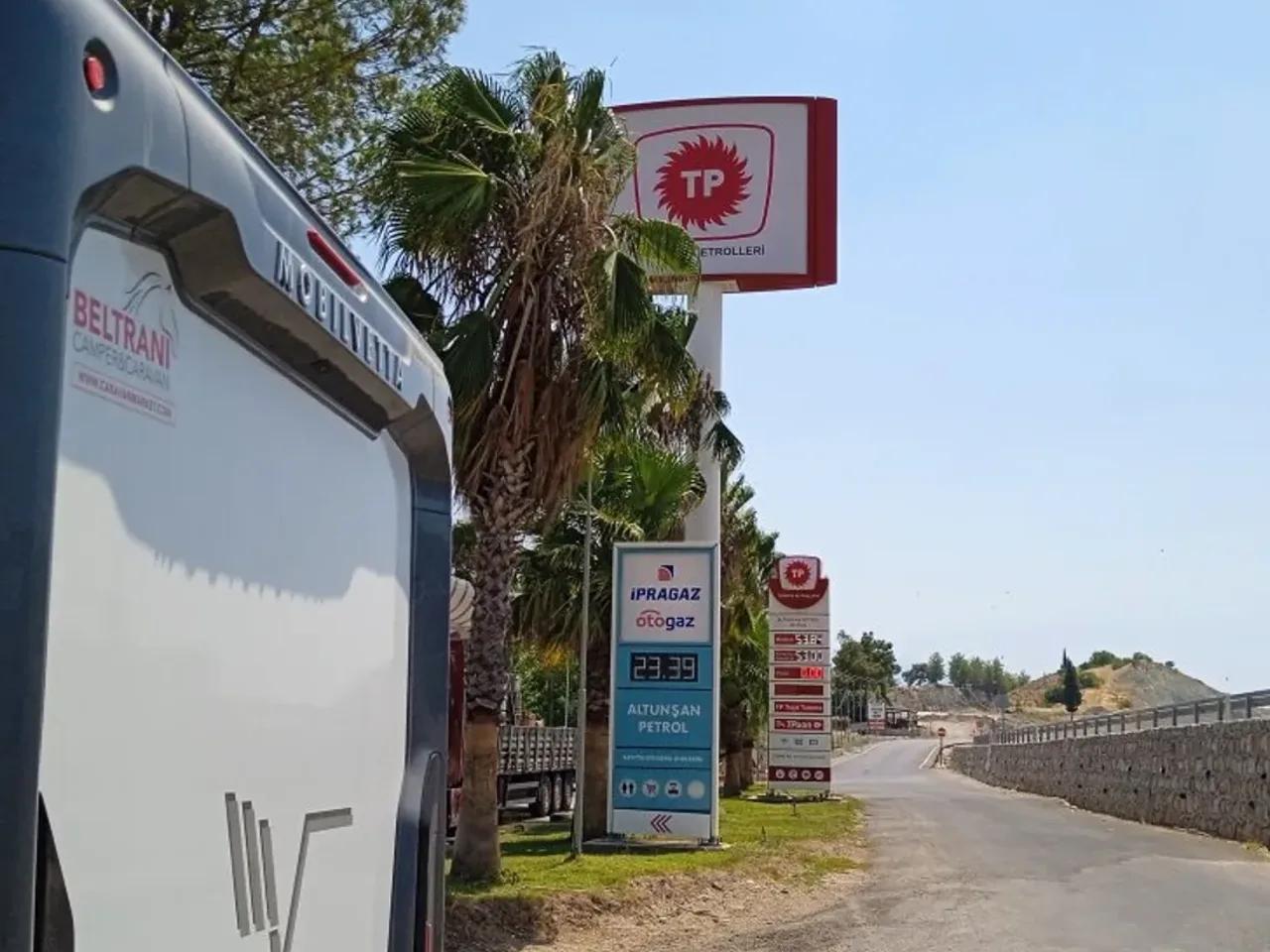 Kaş - Seydikemer Yolu, Çobanlar - 2