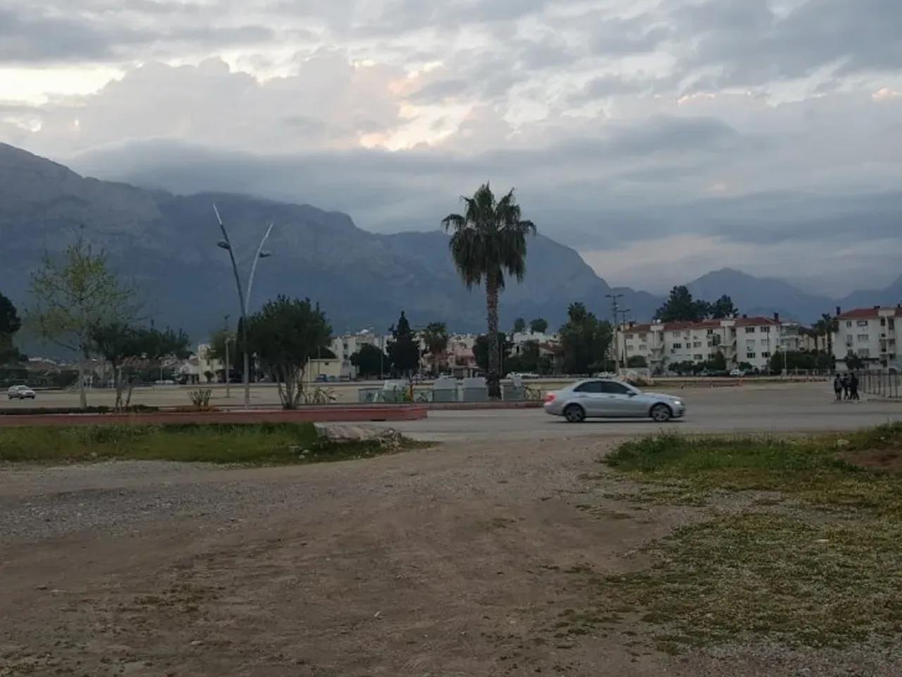 Kemer,Onno Tunç Cd. - 3