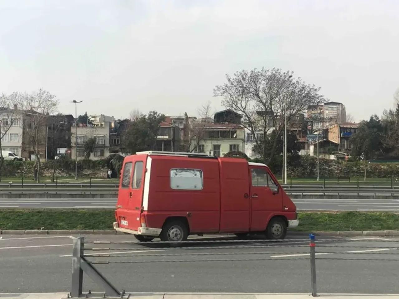 Kennedy Caddesi - 2