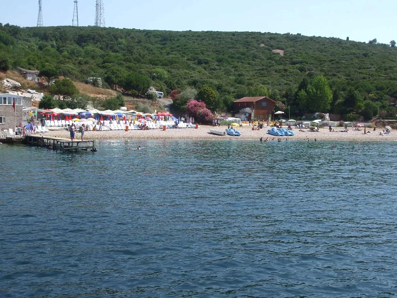 Kınalıada Ülker Restaurant Önü Plajı - 2
