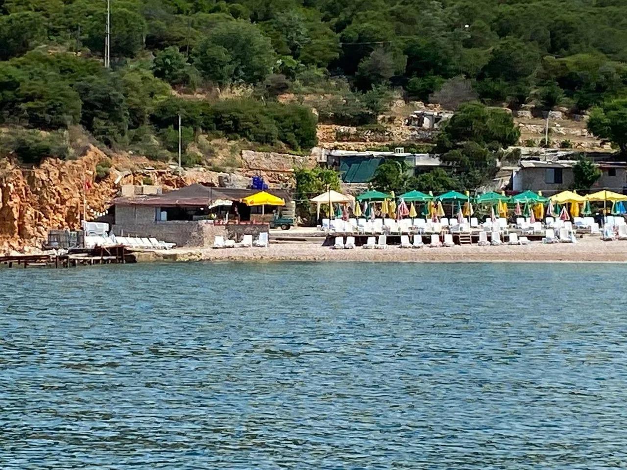 Kınalıada Ülker Restaurant Önü Plajı - 3