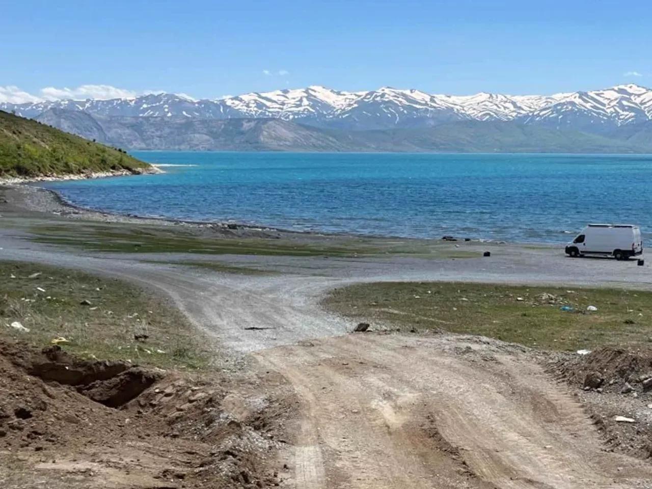 Kıyıdüzü/Tatvan/Bitlis,Ağrı Bitlis Yolu - 3