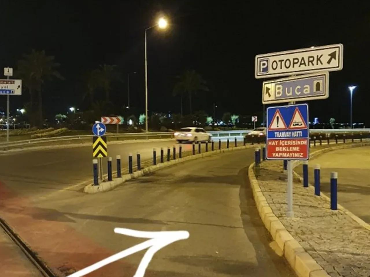 Konak, Konak Vapur İskelesi - 1