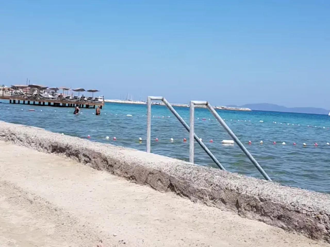 Küçük Plaj Ilıca - 3