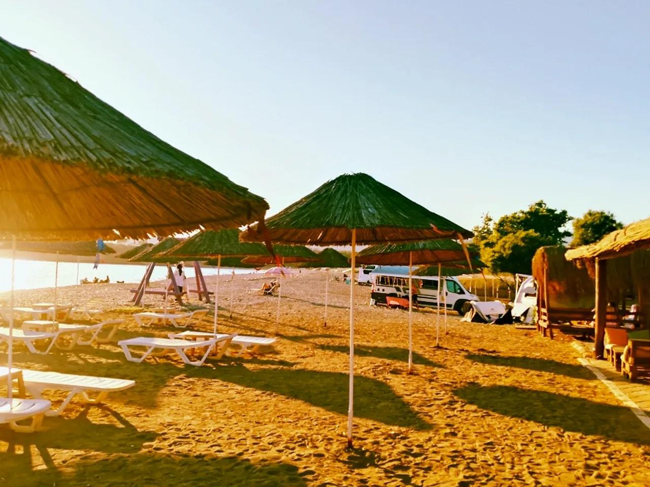 Lila Beach Kamp & Karavan - 2