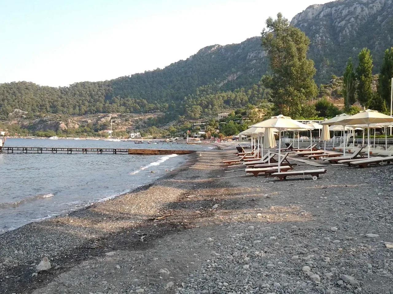 Maris Restaurant Plajı