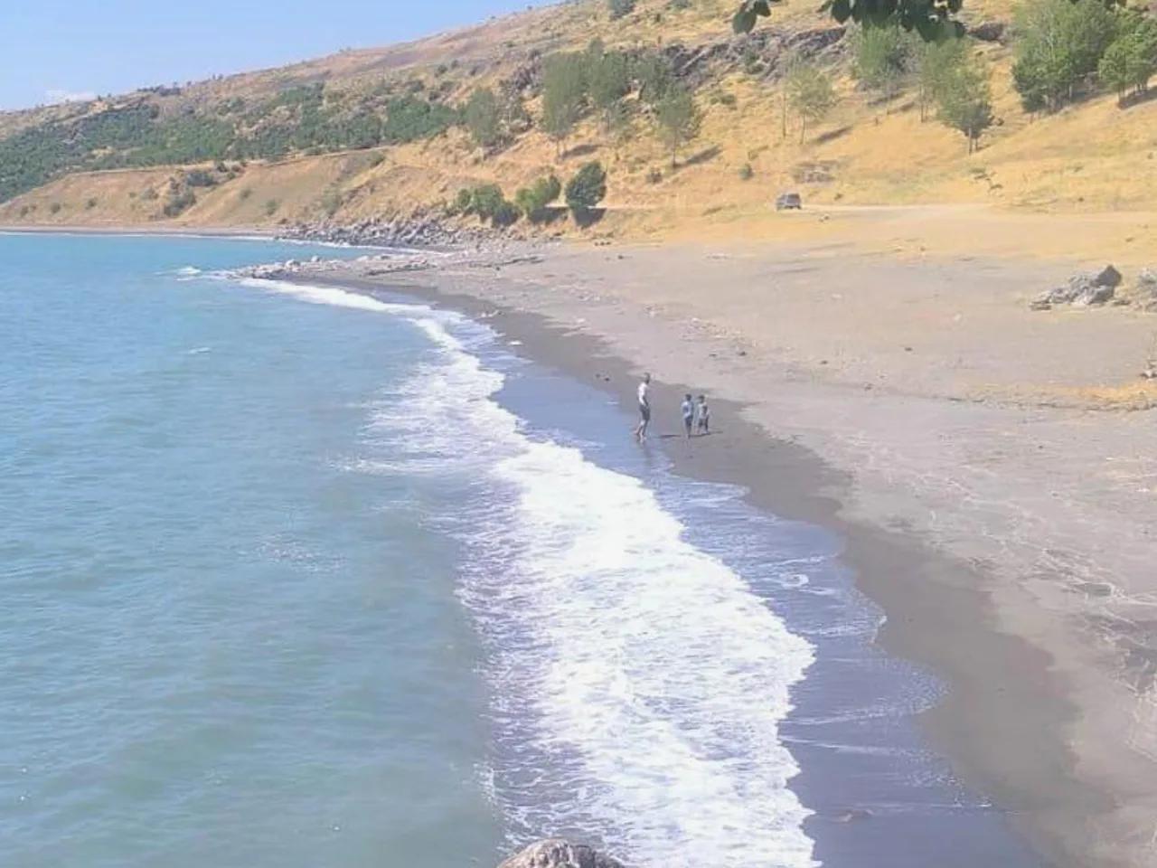Mehmetçik Parkı Plajı