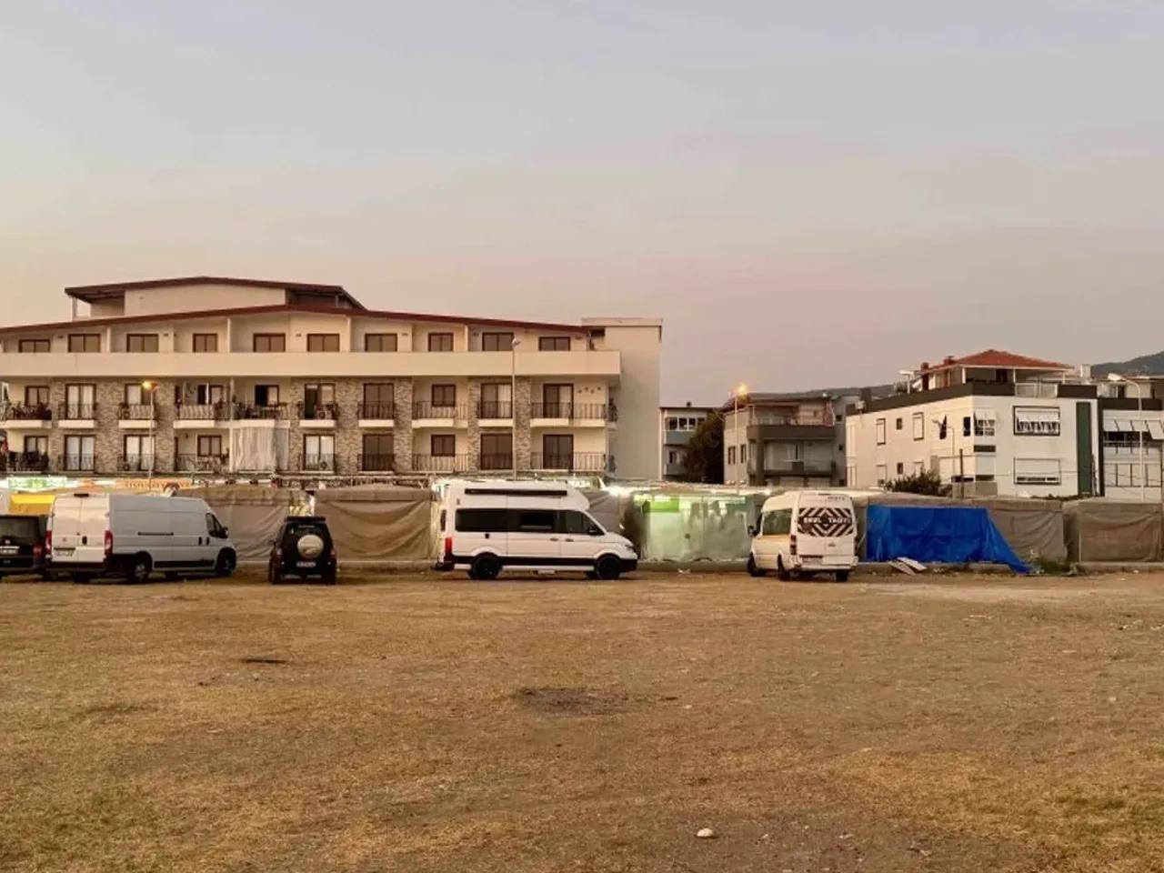 Menderes,21 Sahil Caddesi - 2