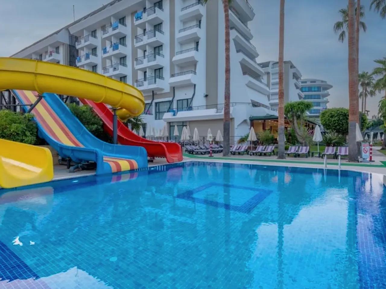 Meryan Otel - 4