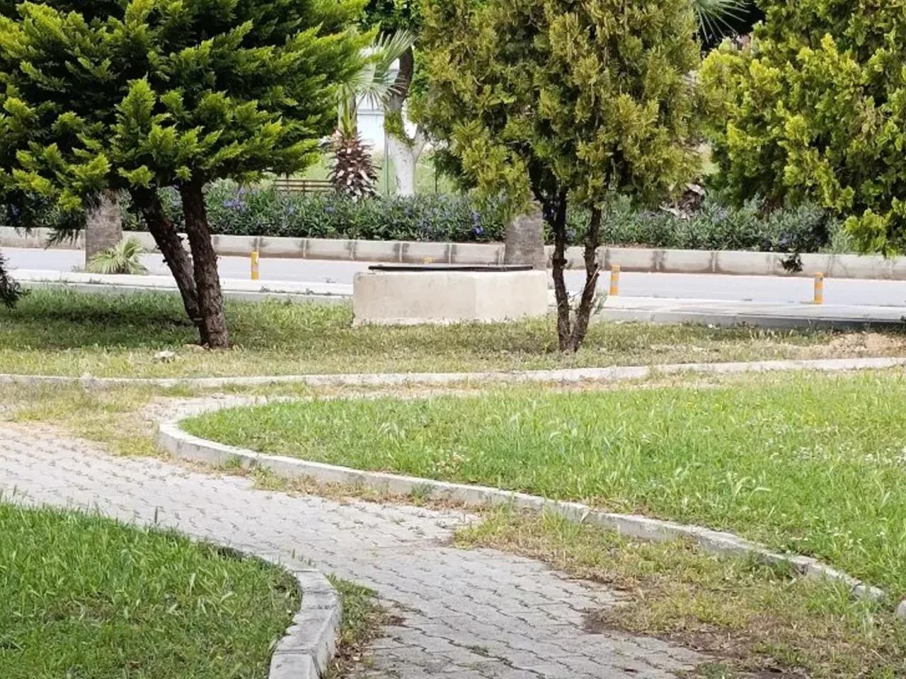 Mezitli,Barbaros Hayrettin Paşa Caddesi - 3