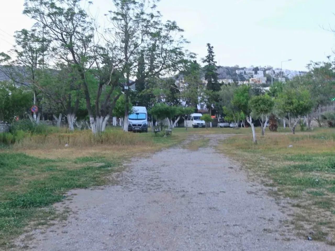 Muğla,10 Cemil Uyar Caddesi - 2