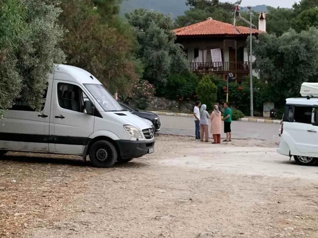 Muğla,6 Lütfiye Sakıcı Caddesi - 1