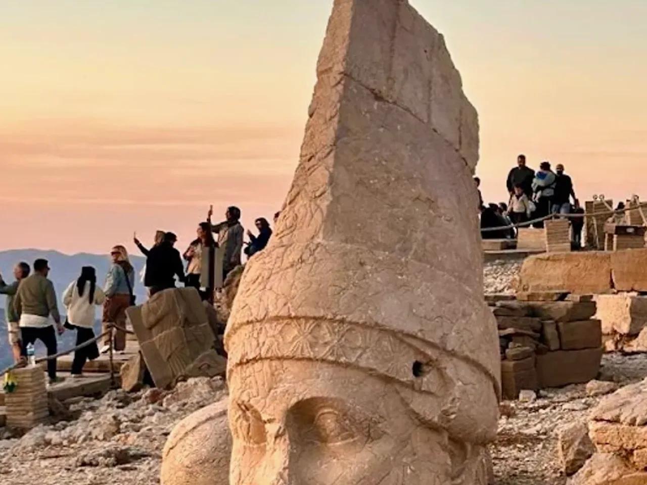 Nemrut Dağı Milli Parkı - 5