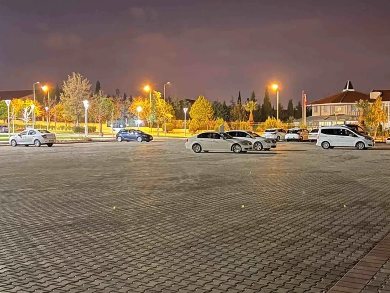 Pamukkale,28 A Üniversite Caddesi - 2