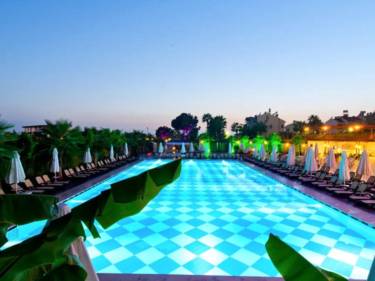 Raymar Otel