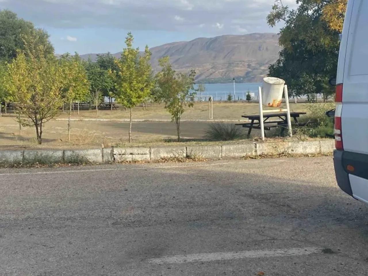 Sanayi,D885 - 1