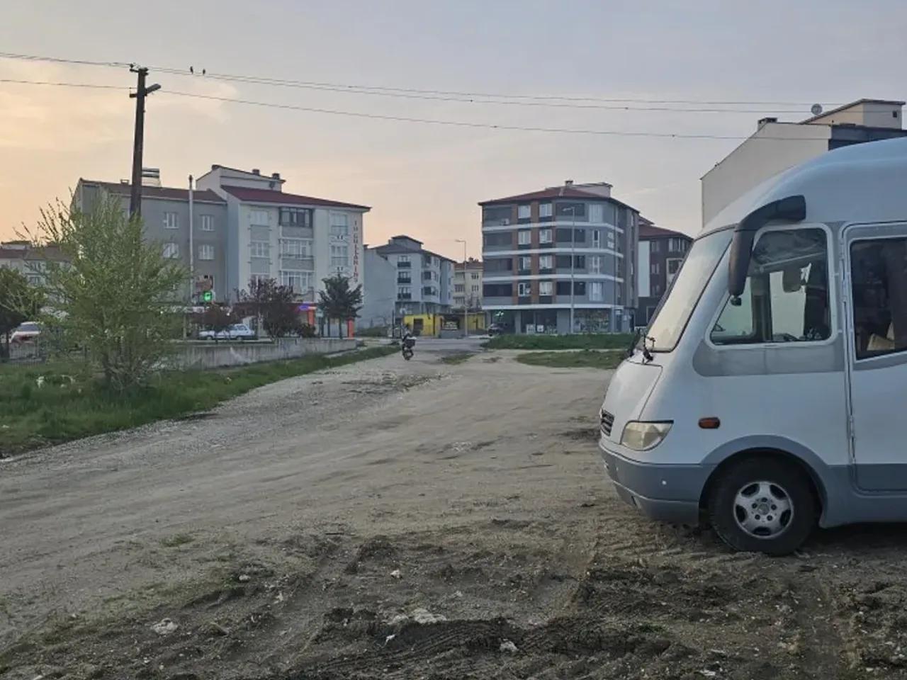 Saray,11 Stadyum Caddesi - 2
