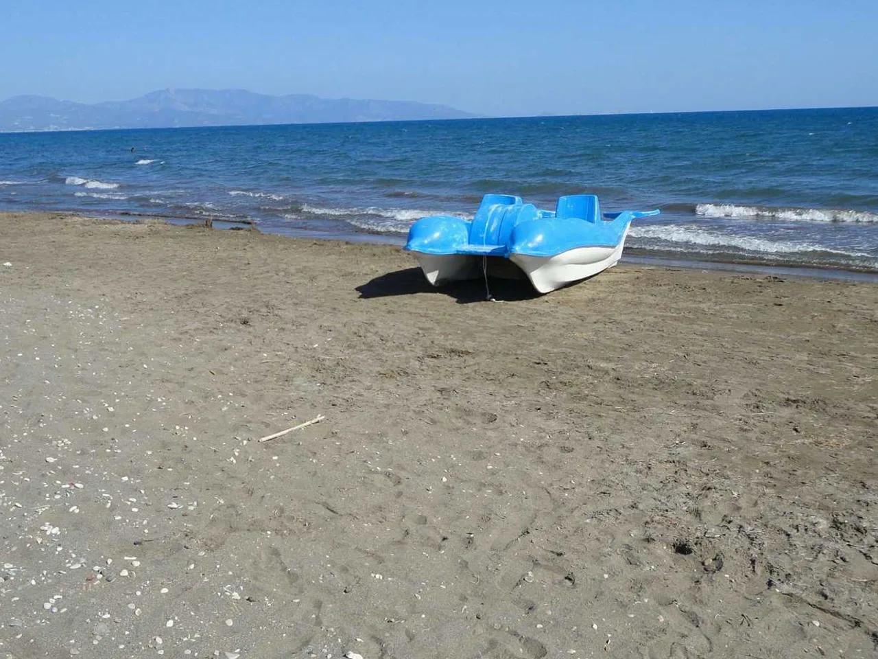 Sever Pansiyon Önü