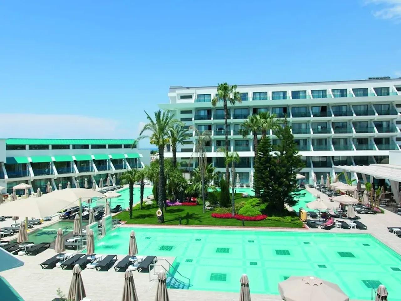 Side Star Elegance Hotel - 1