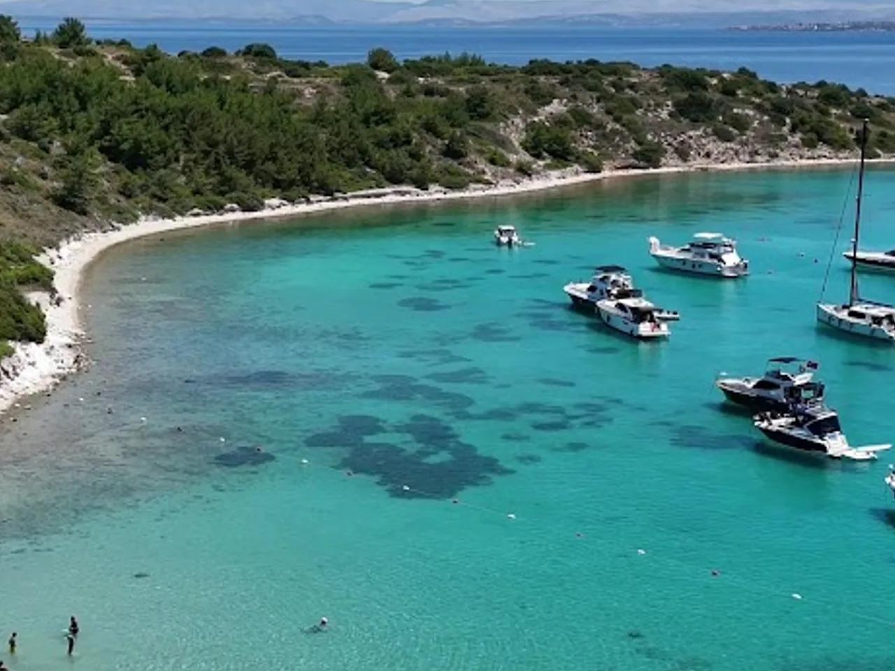 Sisus Beach - 1