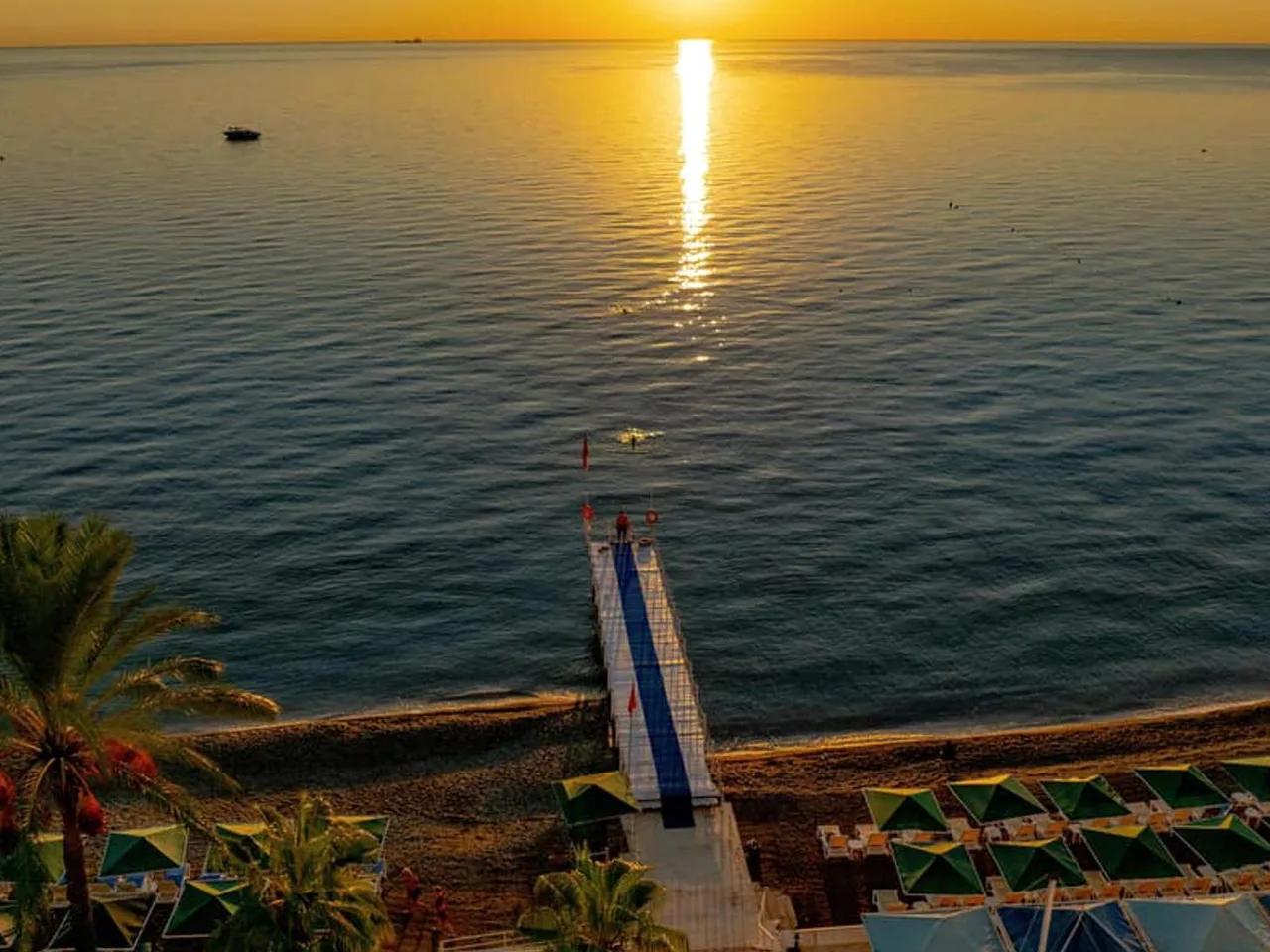 Sport Otel Plajı
