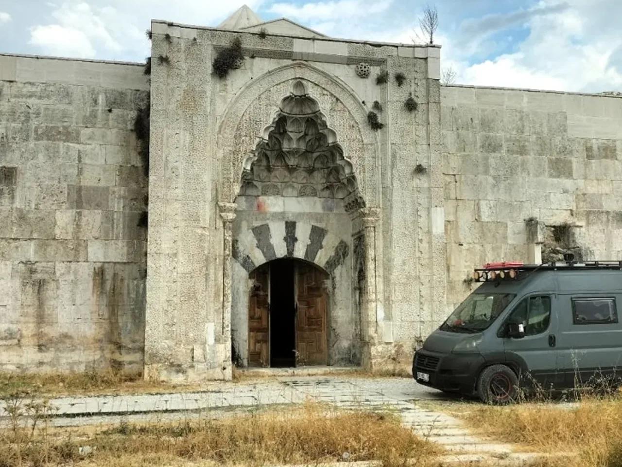 Susuz,Susuz Yolu - 2