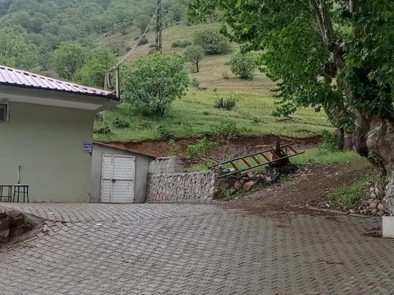 Tanrıyar,D965 - 1