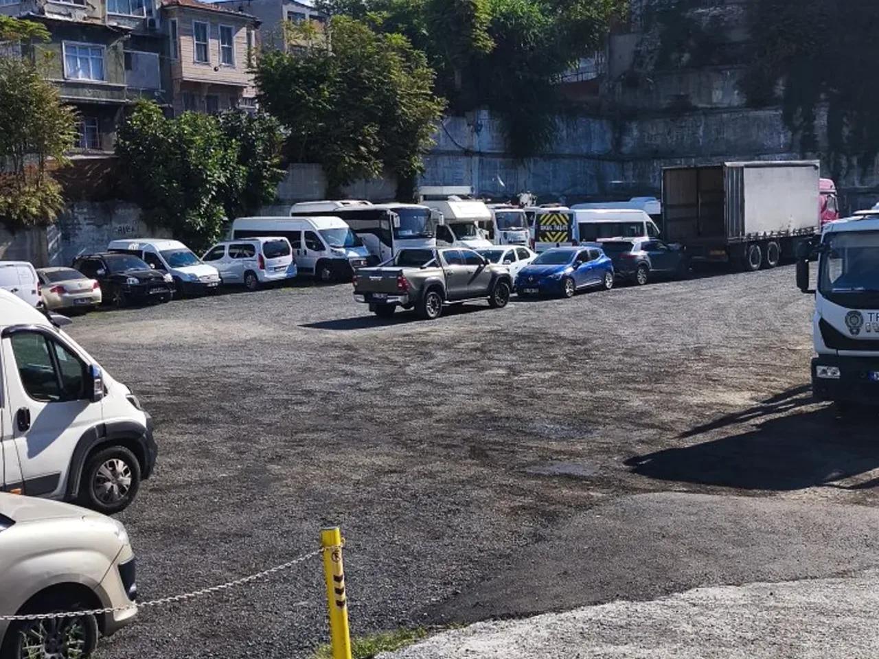 Tavanlı Maslak Sokağı, Fatih - 1