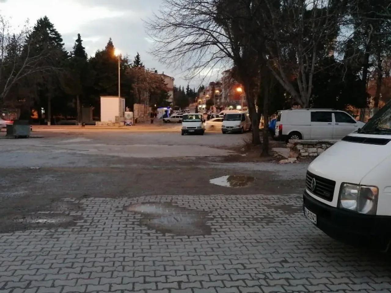 Tavas,45 Hükümet Caddesi - 1