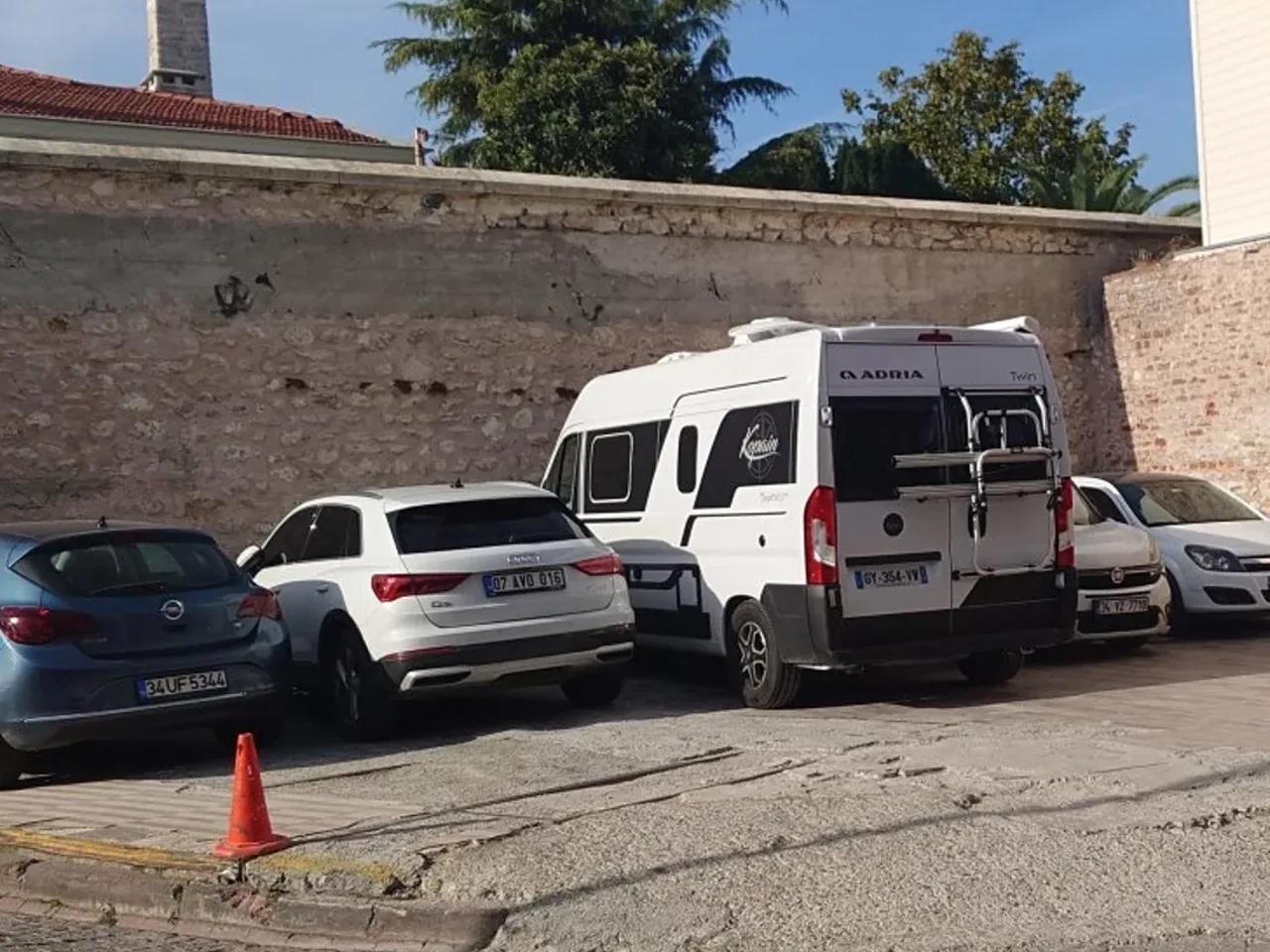 Tavukhane Sokağı, Fatih - 1