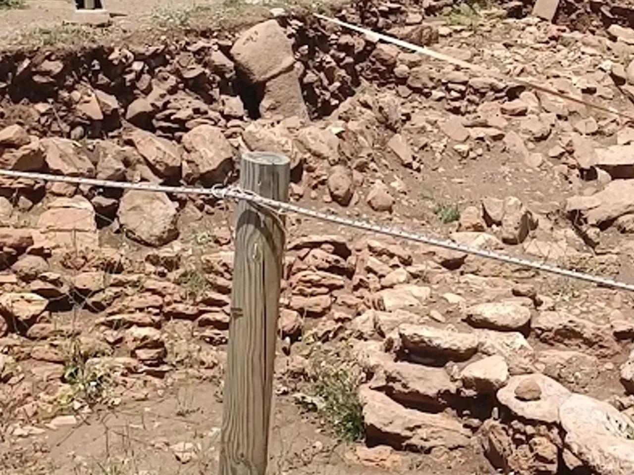Tek Tek Dağları Milli Parkı - 2