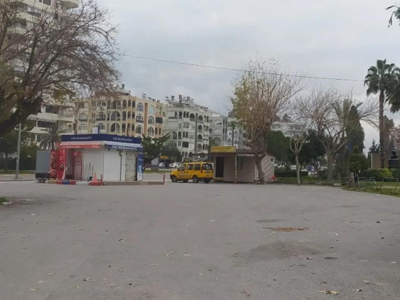 Tevfik Işık,10/1 Tevfik Işık Caddesi - 1