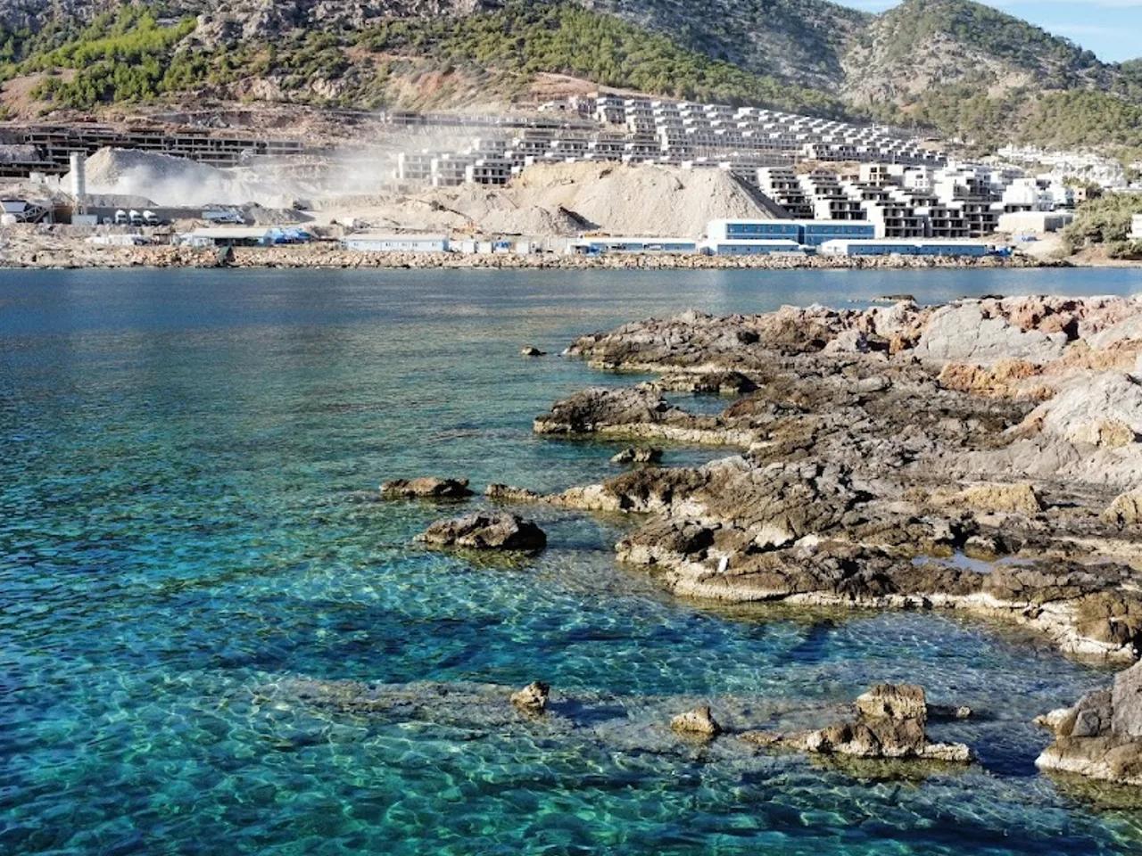 Tisan Kadınlar Koyu - 1