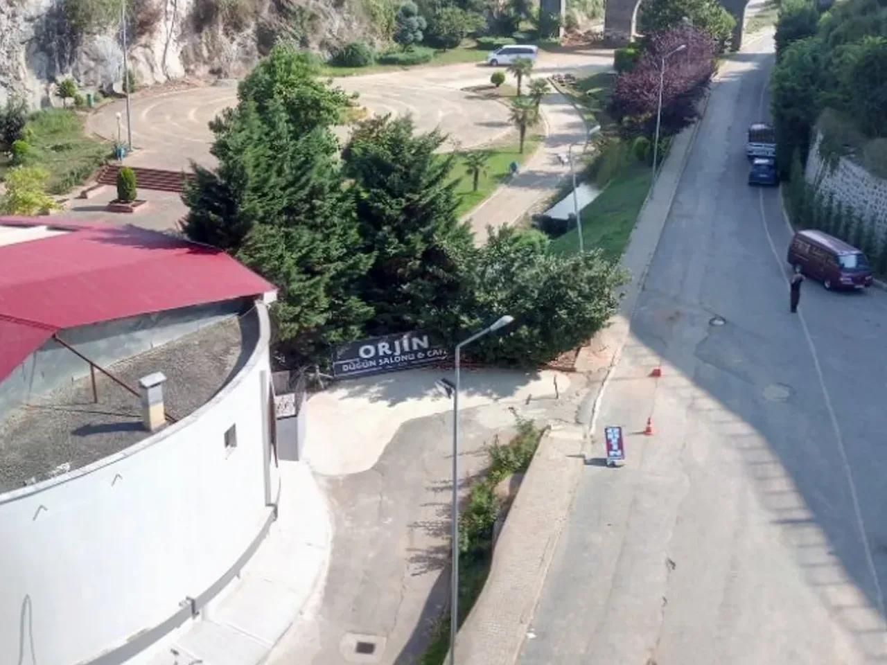 Trabzon,12 Soğuksu Caddesi - 1