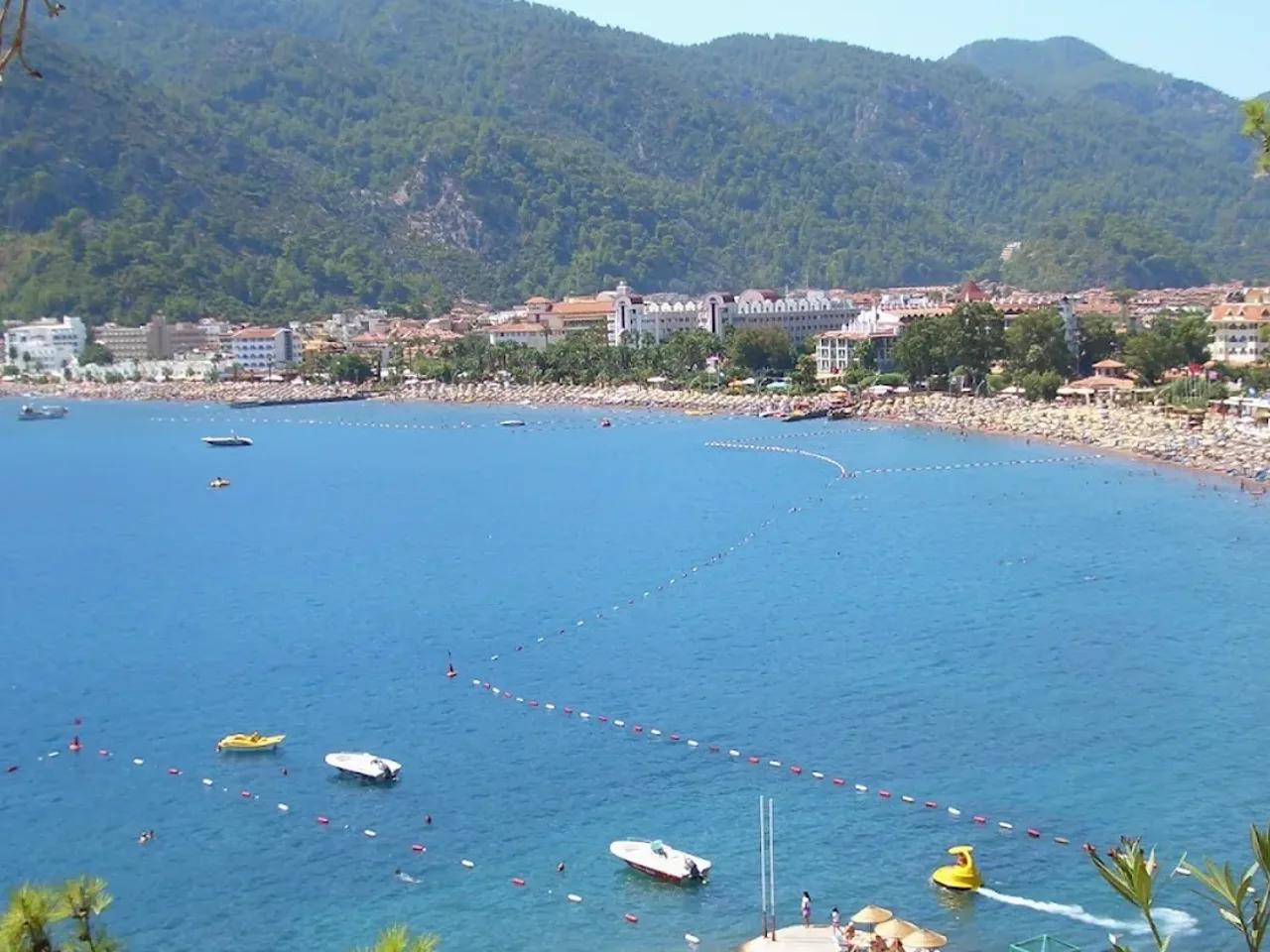 Turas Marmaris İcmeler Public Beach
