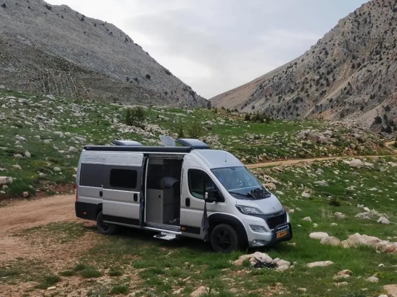 Gece Karavan Parkı - 1