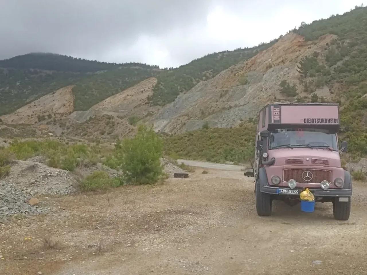 Uçarı, - 1