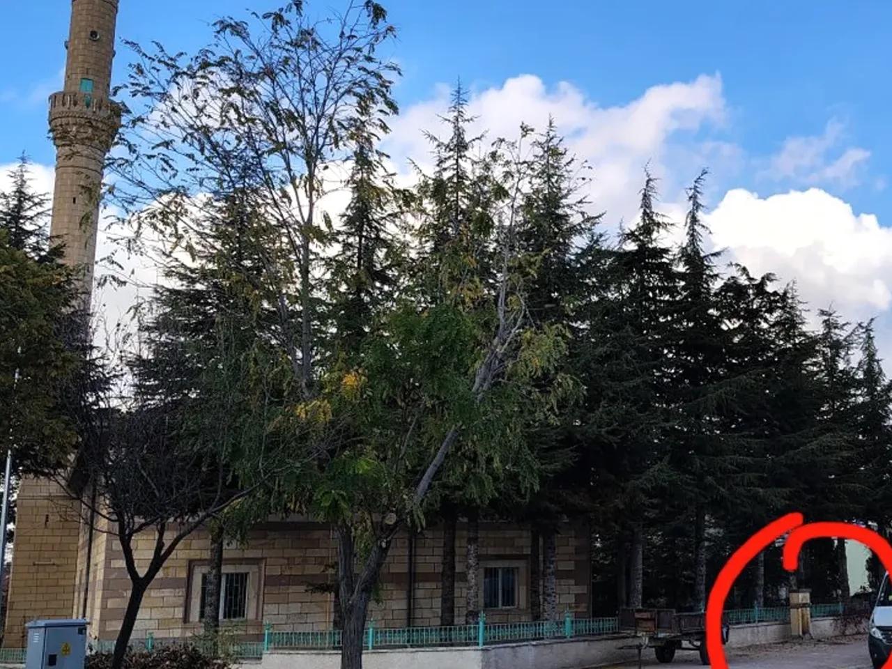 Uçhisar,30 Turgut Özal Caddesi - 2