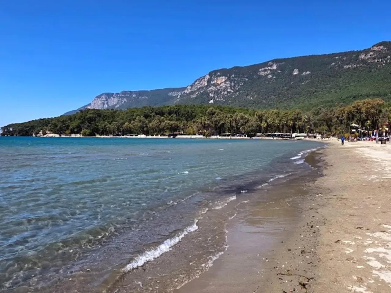 Ula Public Beach - 3